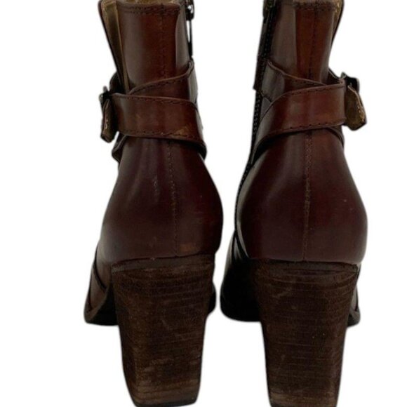 Frye Pattie Cognac Leather Belt Cute Ankle Booties Sz 8 - Picture 3 of 6
